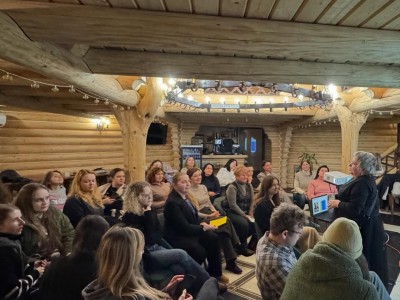 Навчання з підготовки та реалізації грантових проєктів у Криворівні: можливості для розвитку громади