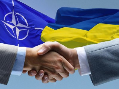 Спільна історична минувшина та шлях до НАТО